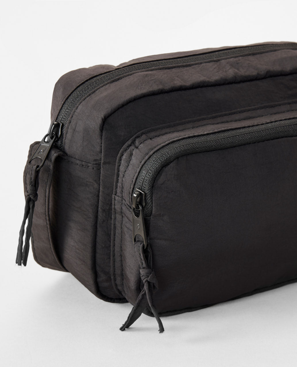 EVERYDAY MID X-BODY BAG