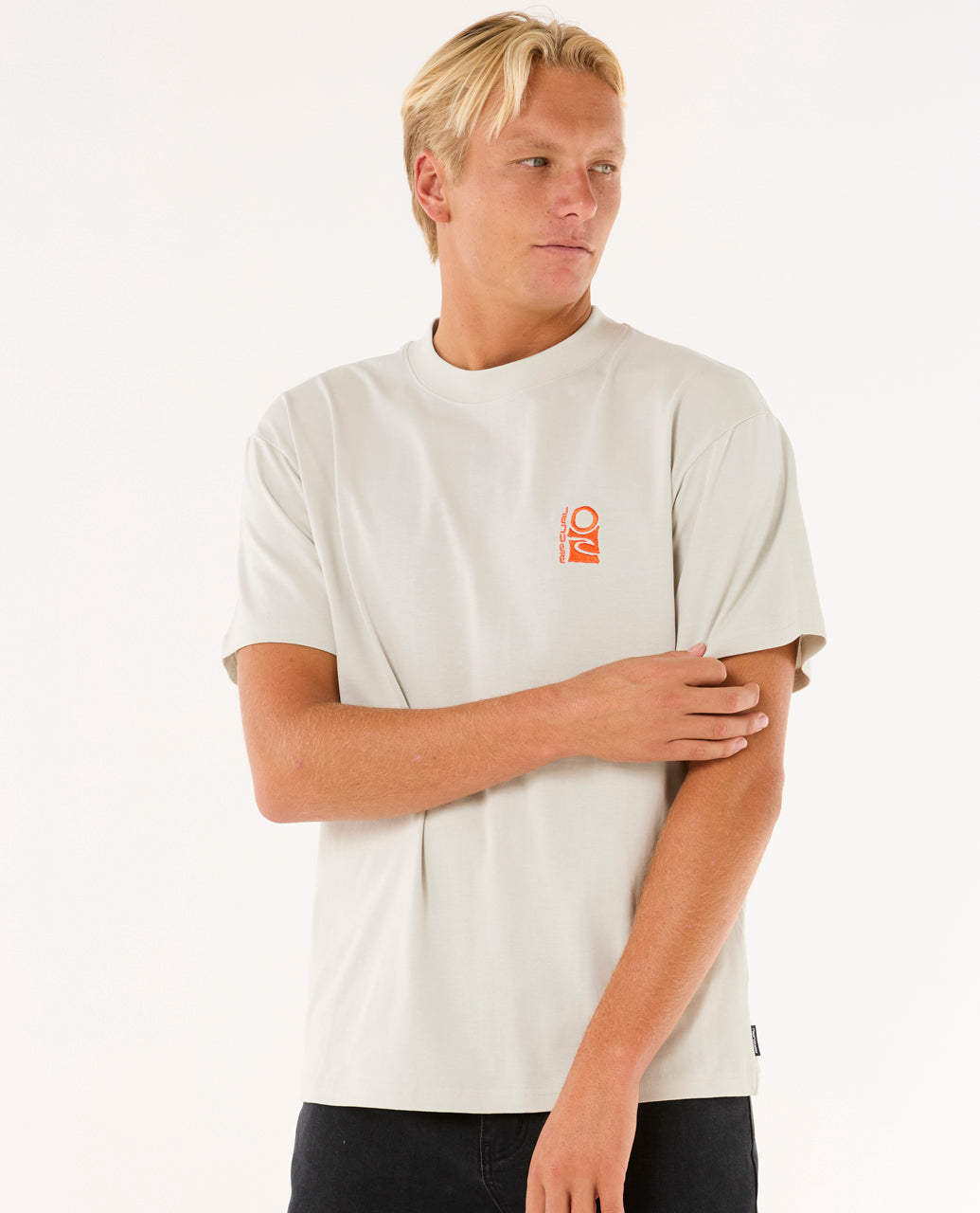 SEARCH EMBROIDERY TEE