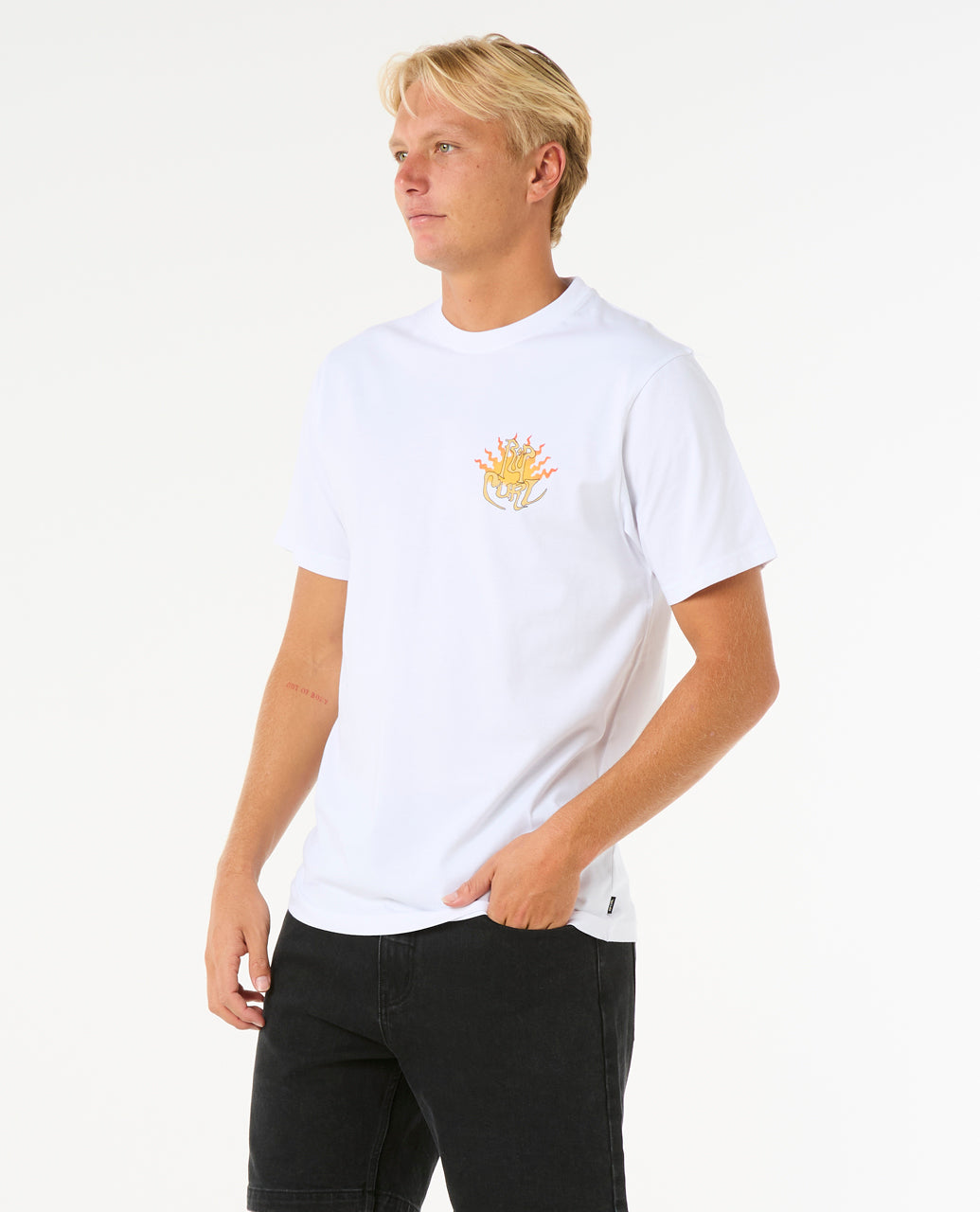 DAZED TEE
