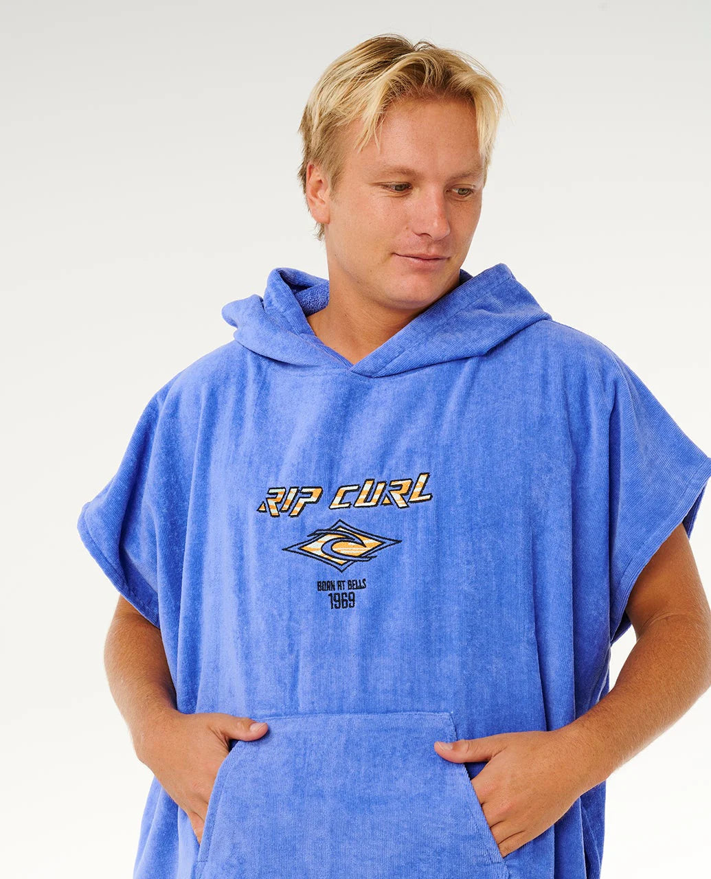 LOGO HOODED TOWEL SS26
