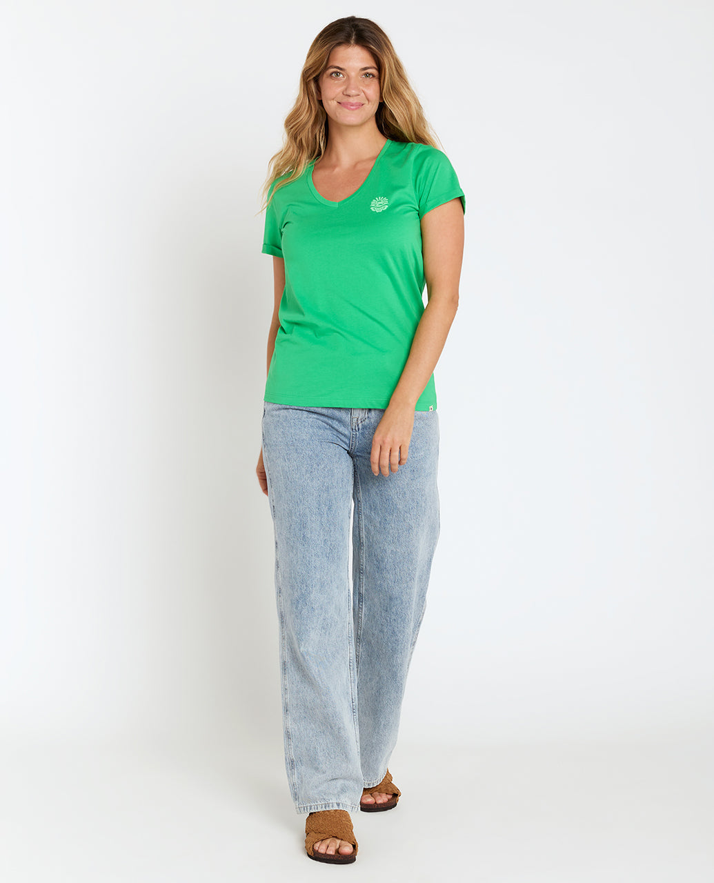 RE-ENTRY V NECK TEE