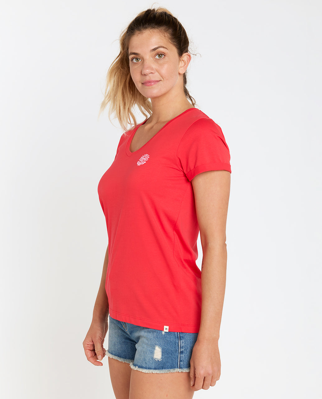 RE-ENTRY V NECK TEE