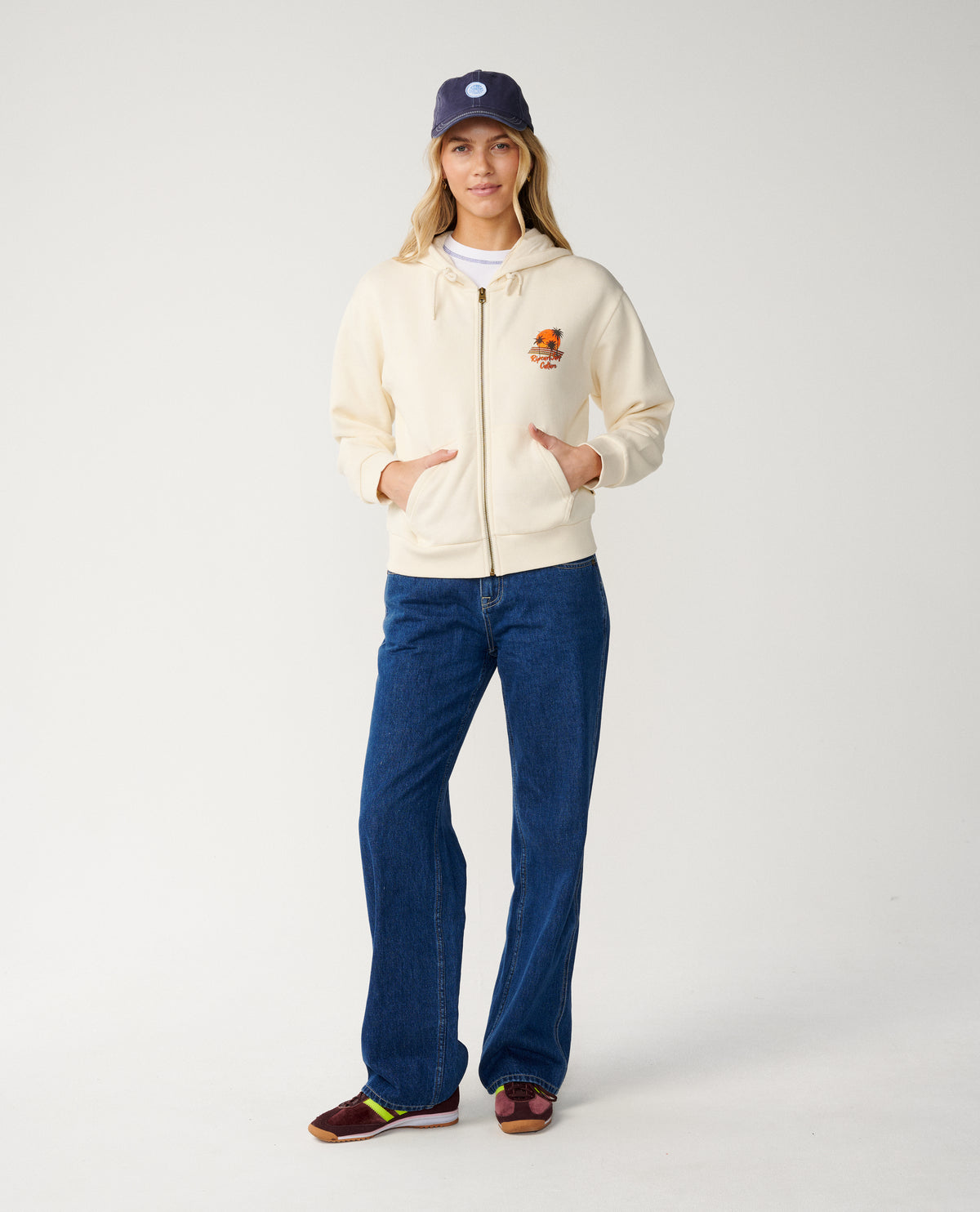 SURF CULTURE STANDARD ZIP THRU