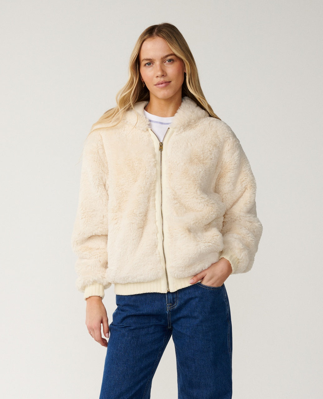BOSSA NOVA FLUFFY POLAR FLEECE