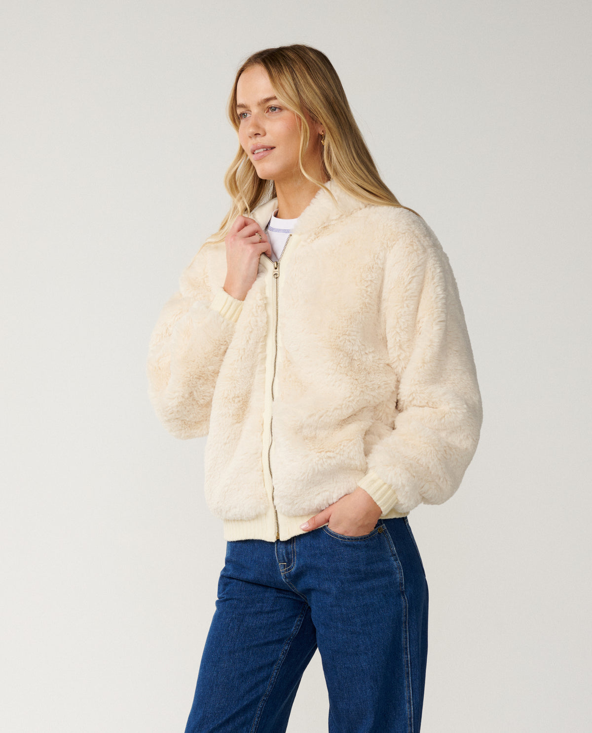 BOSSA NOVA FLUFFY POLAR FLEECE