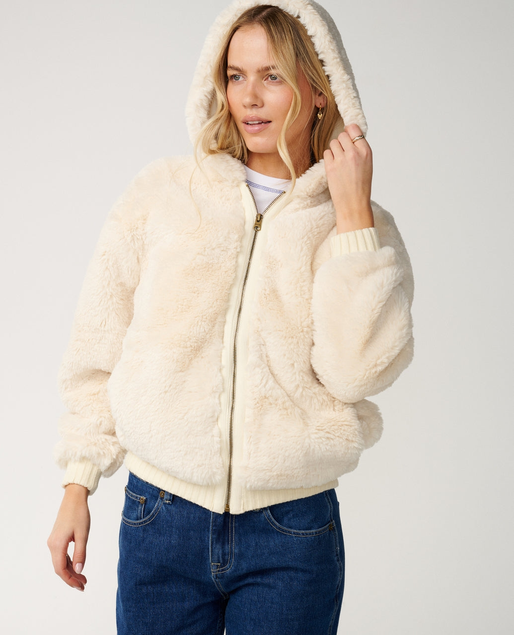 BOSSA NOVA FLUFFY POLAR FLEECE