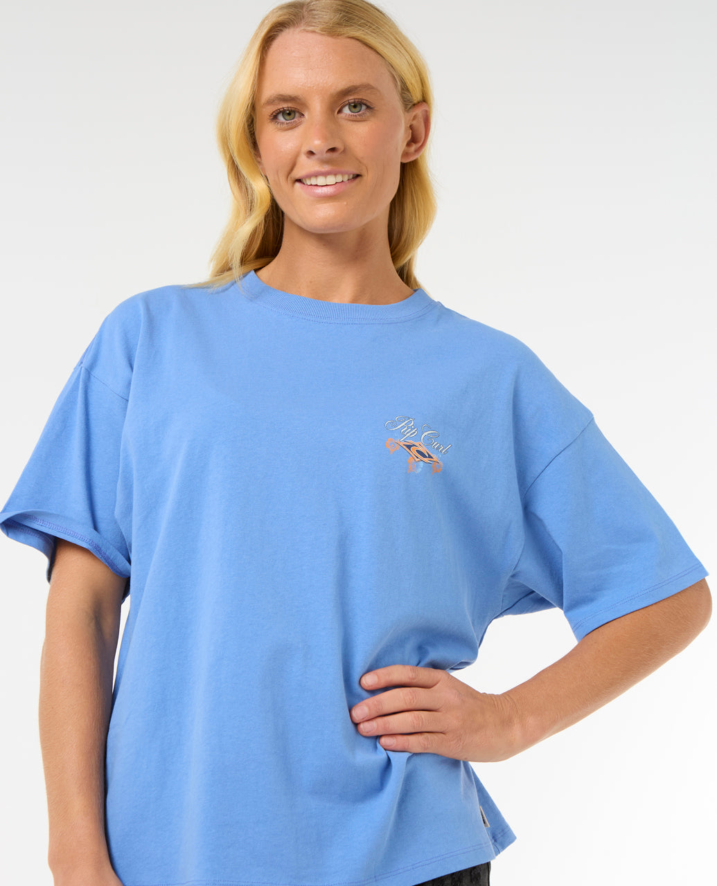HIBISCUS DIAMOND HERITAGE TEE
