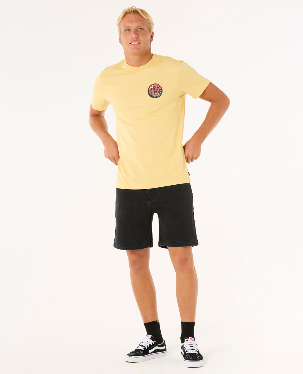 WETTIE PASSAGE ICON TEE.