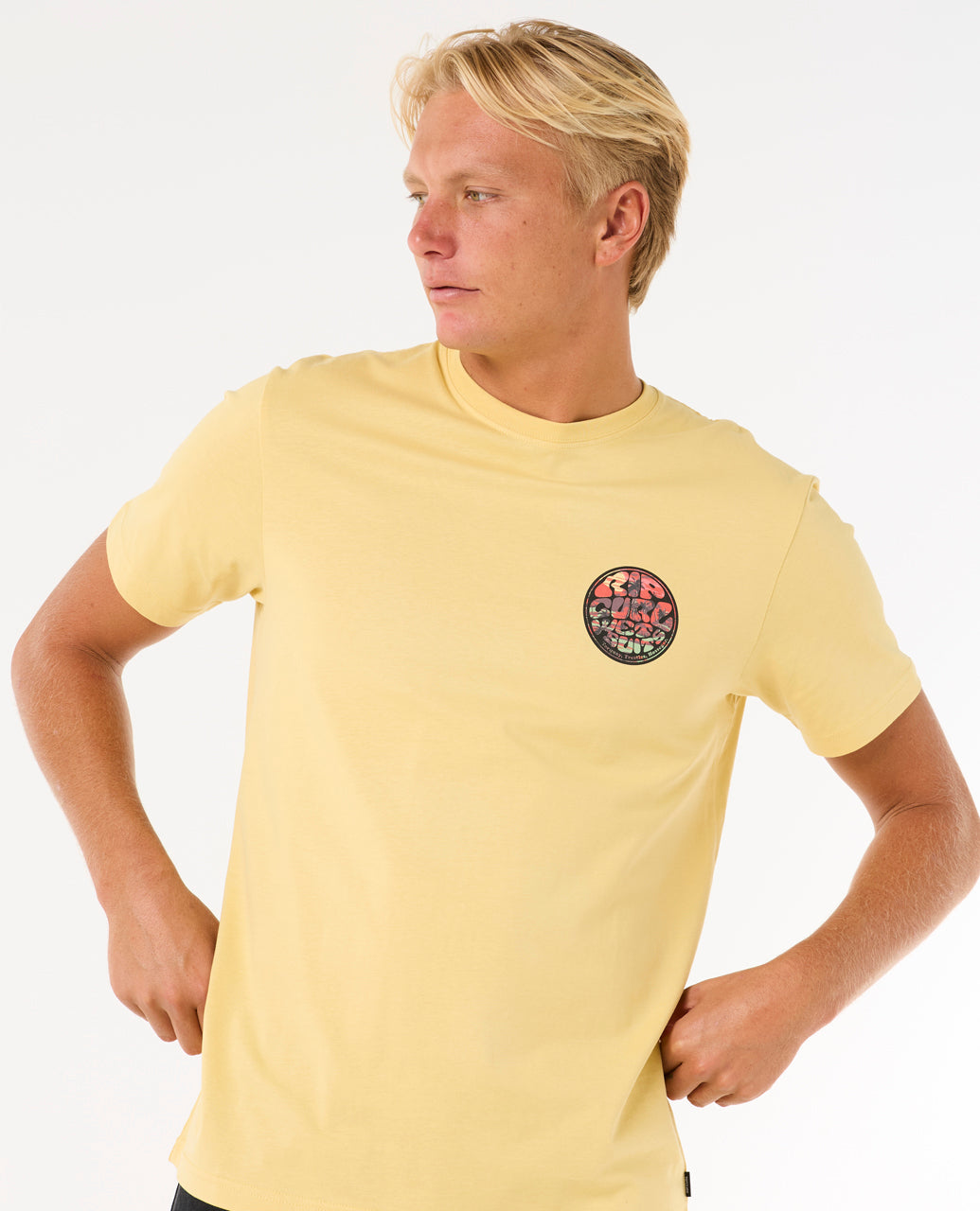 WETTIE PASSAGE ICON TEE.