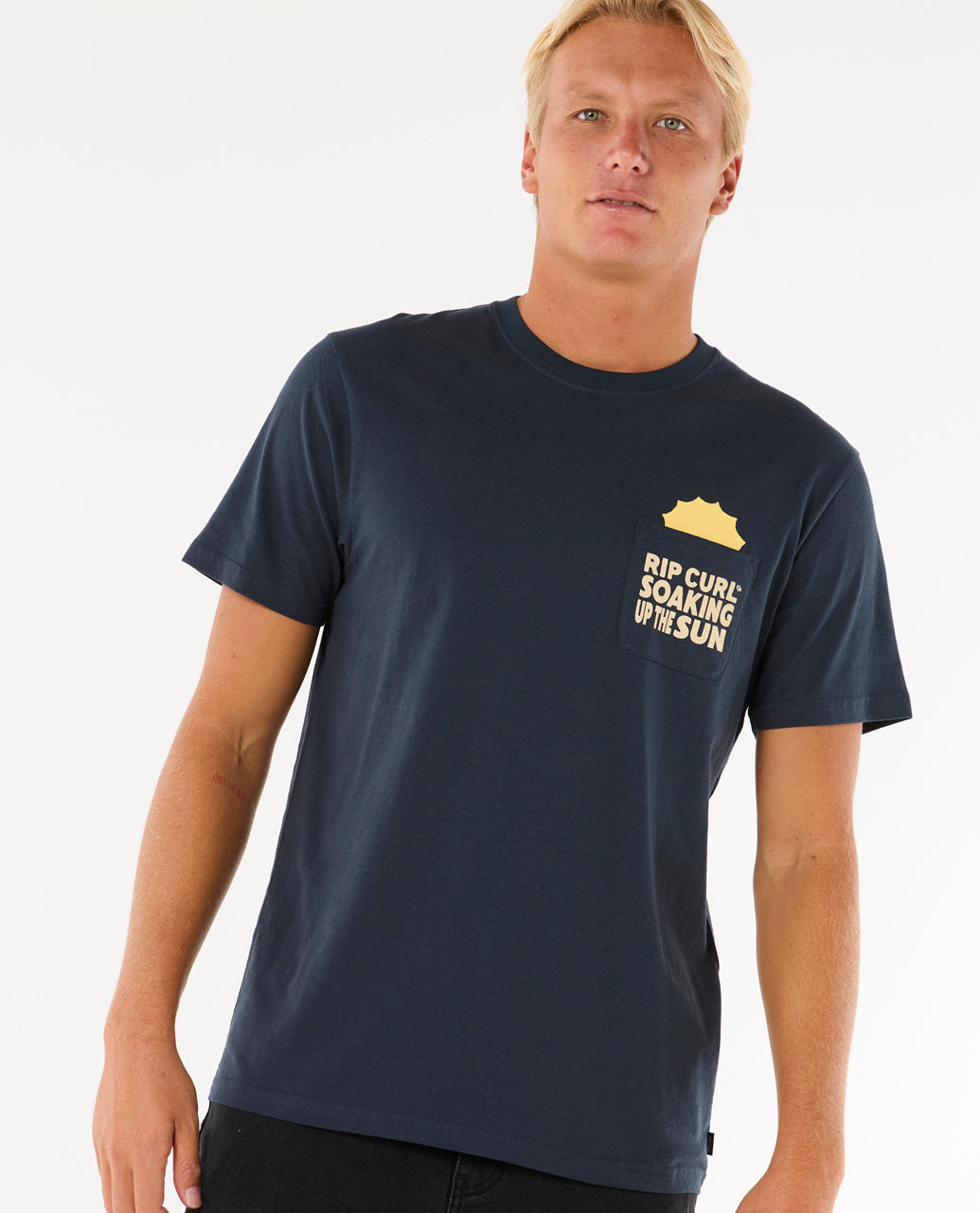 SUN SOAKER POCKET TEE