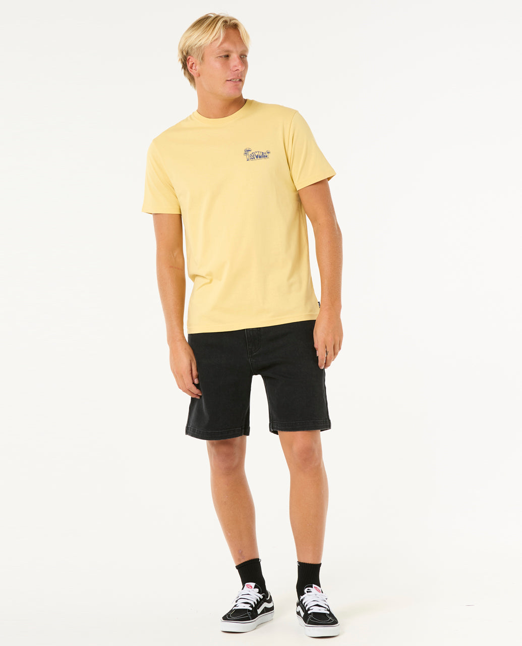 KEEP ON TRUCKING TEE