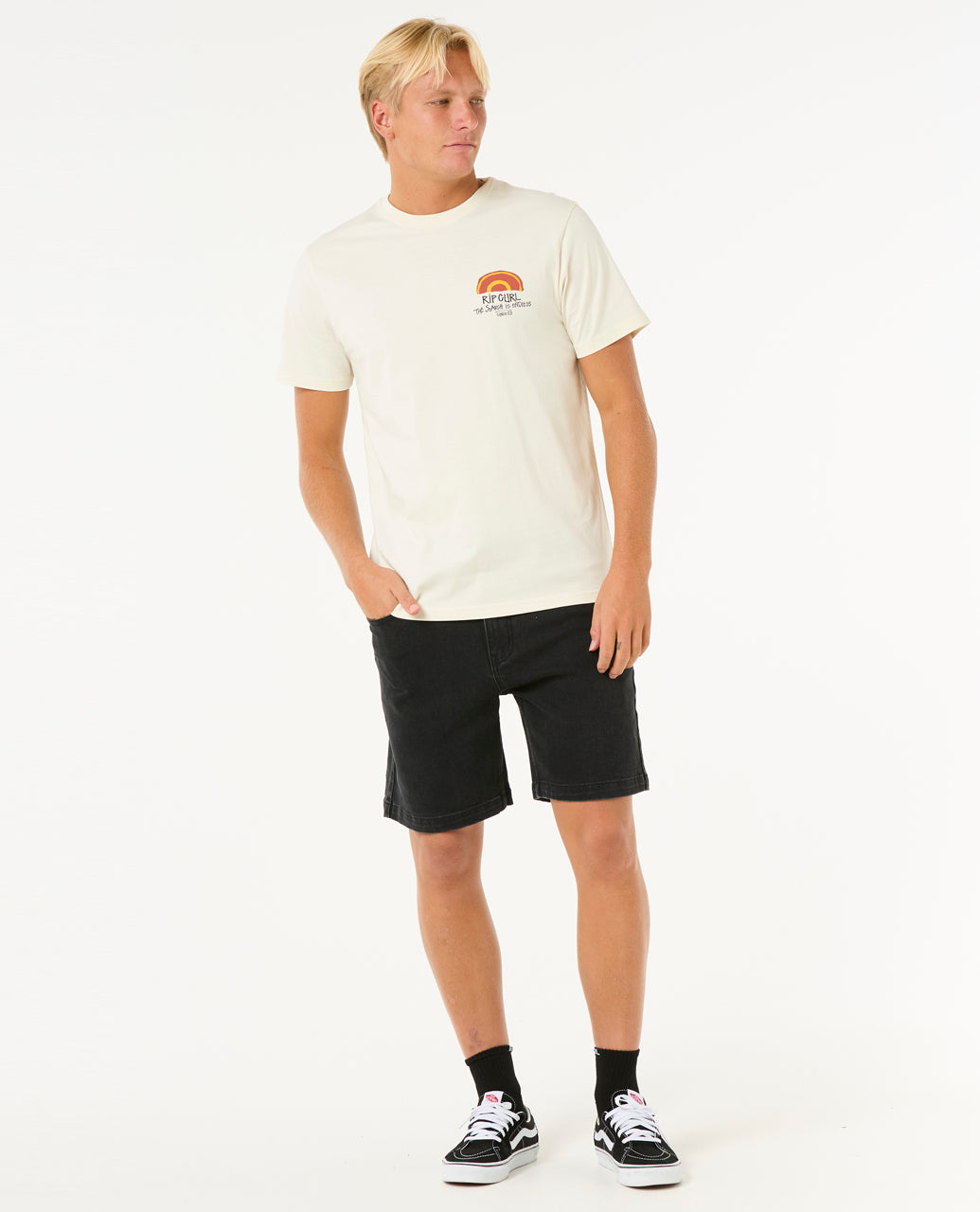 KEEP ON TRUCKING TEE
