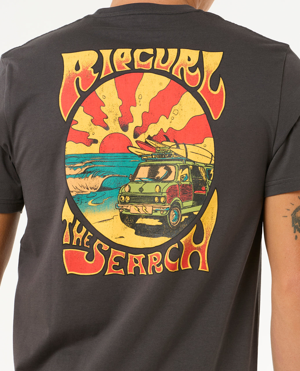 KEEP ON TRUCKING TEE