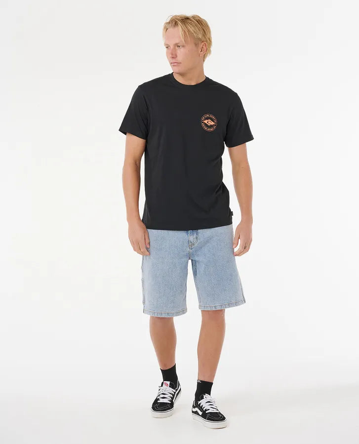 STAPLE TEE.