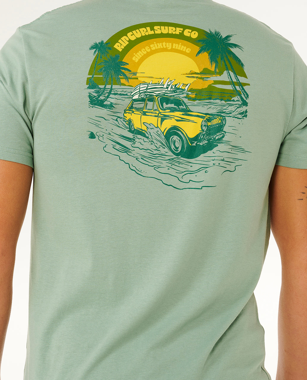 KEEP ON TRUCKING SS TEE