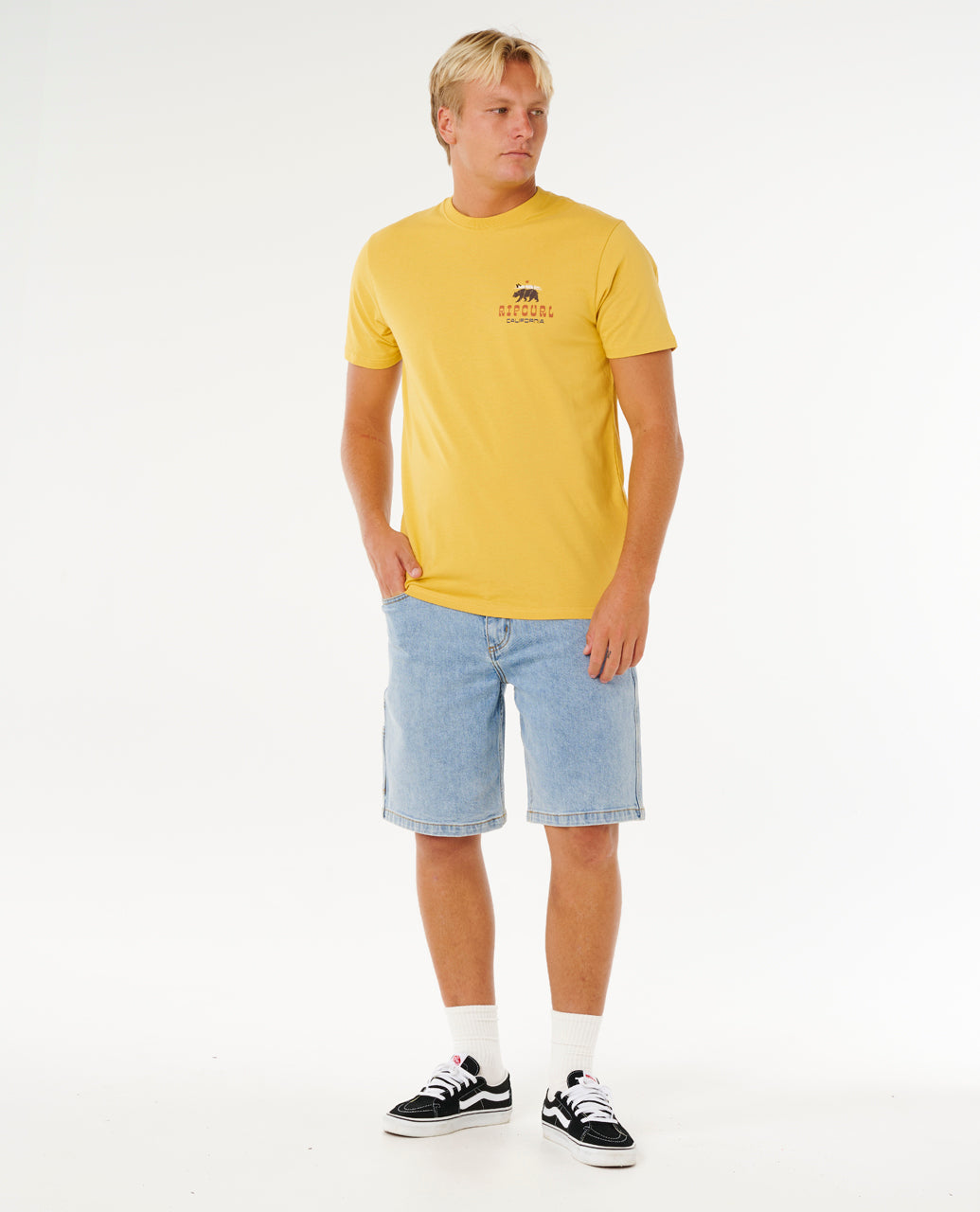 DESTI ANIMALS TEE.