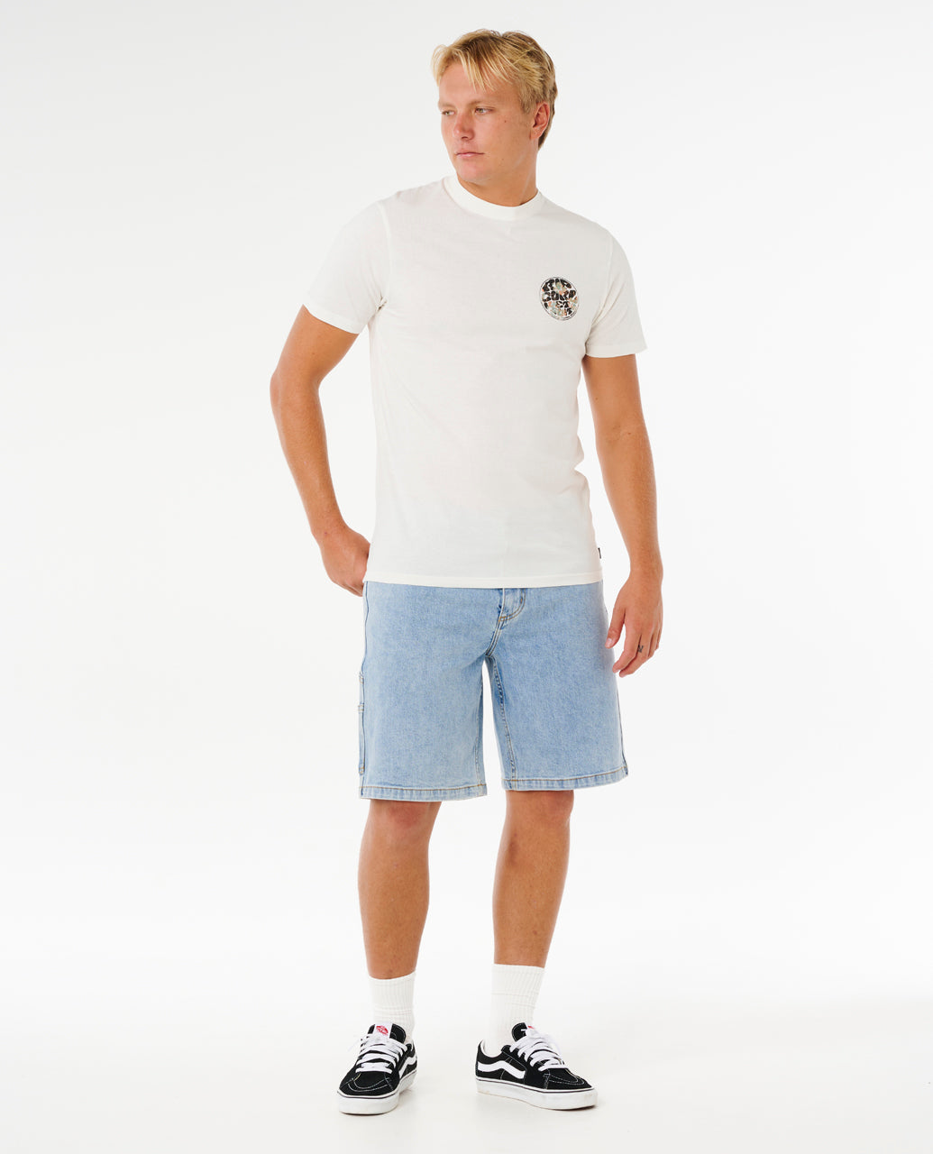 WETTIE PASSAGE ICON TEE.