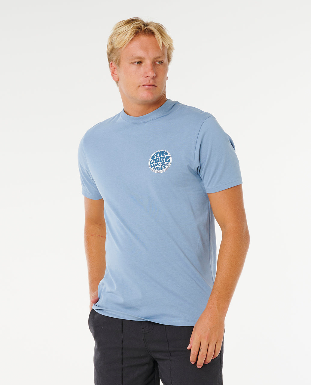 WETTIE PASSAGE ICON TEE.
