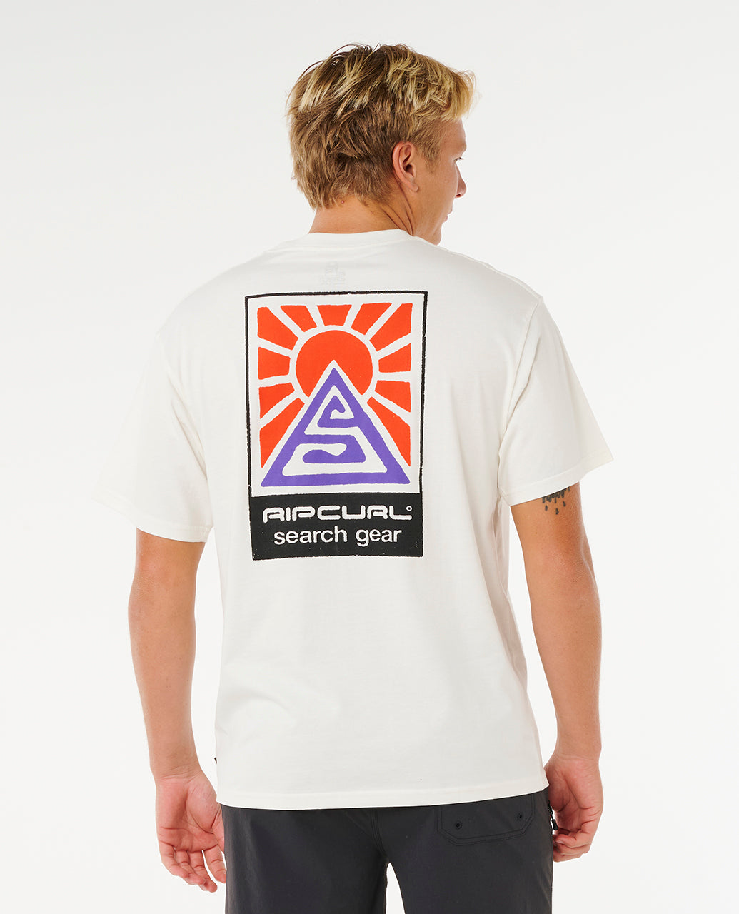 SEARCH DAWN TEE