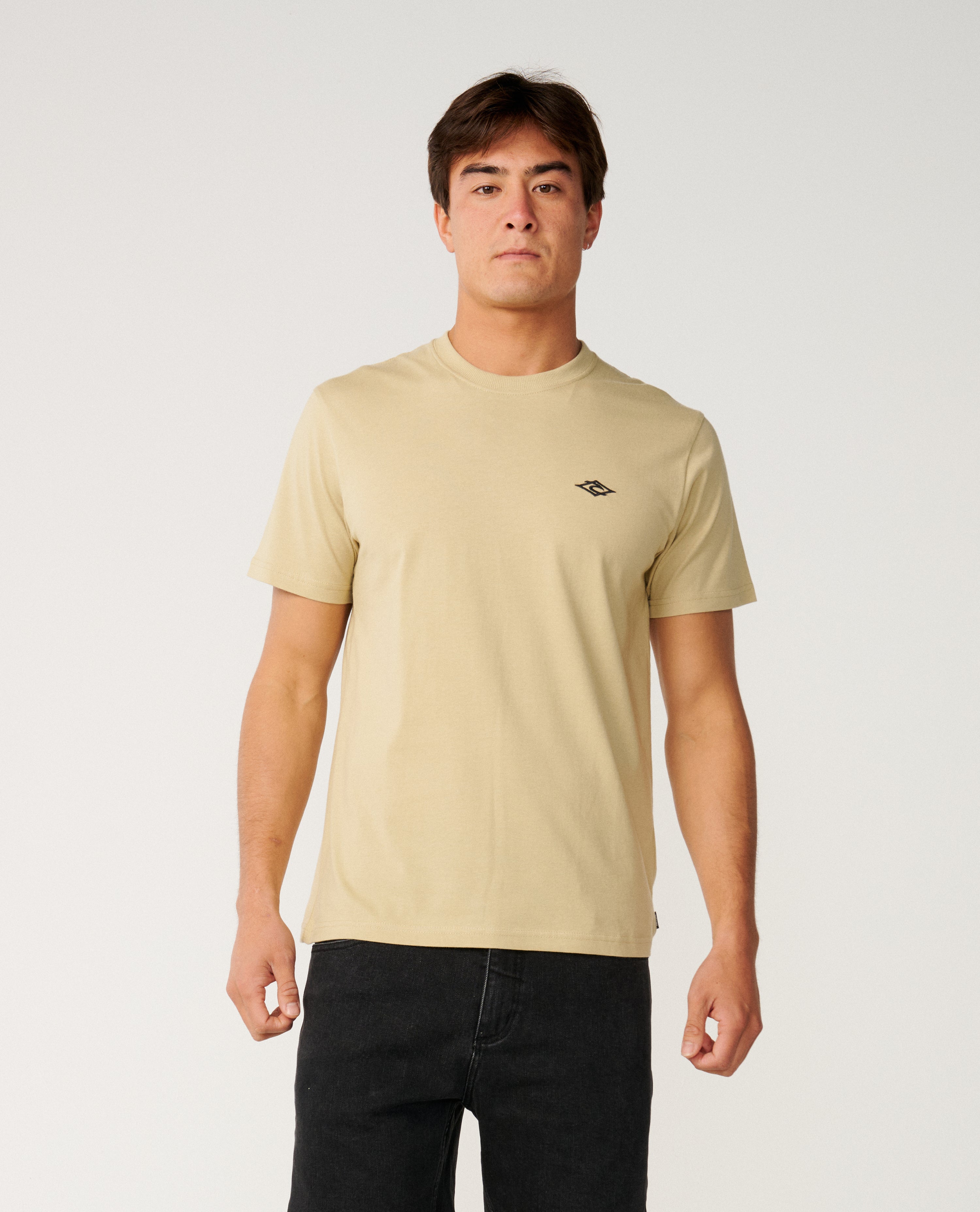 STREAMLINE EMBROID TEE