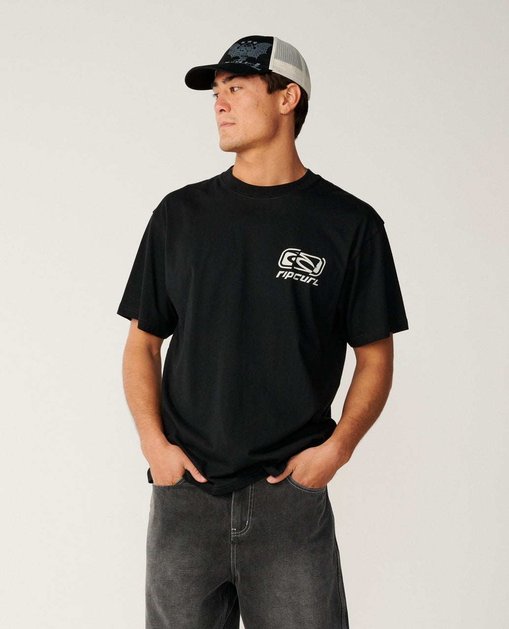 ARCHIVE RIPPED TEE