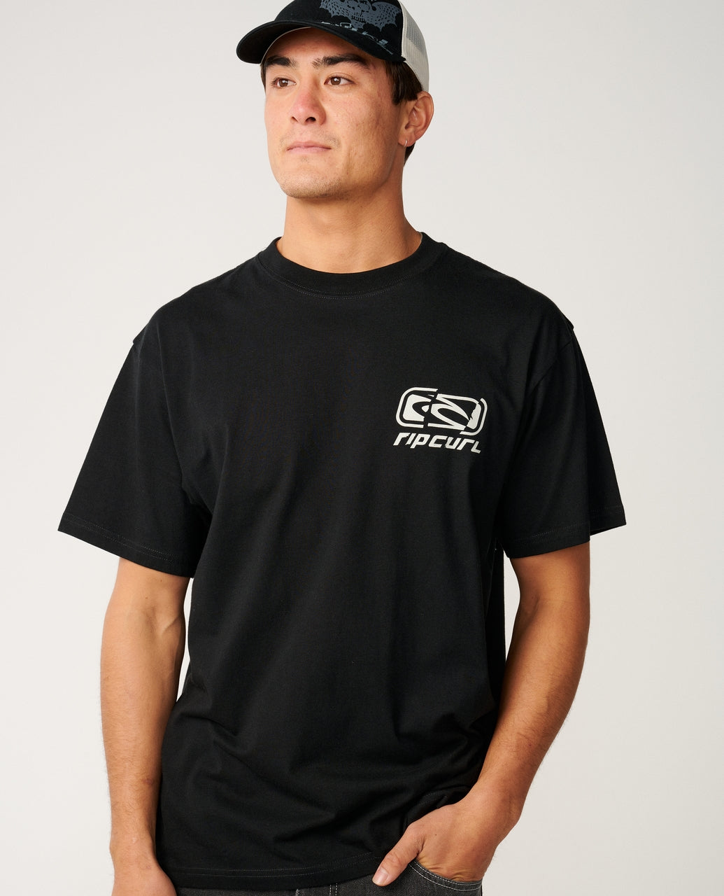 ARCHIVE RIPPED TEE
