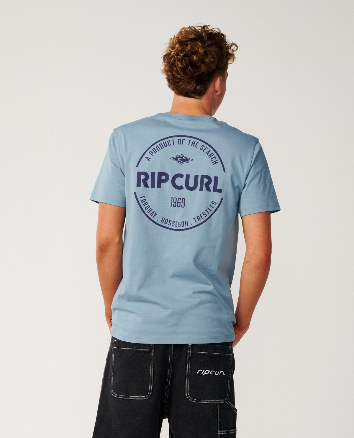 STAPLE TEE