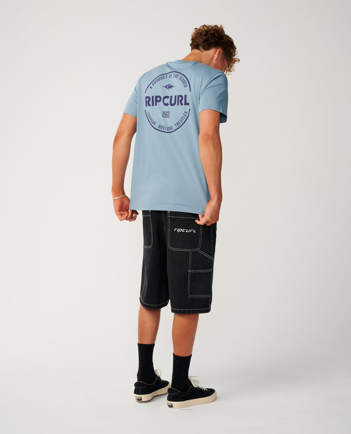 STAPLE TEE