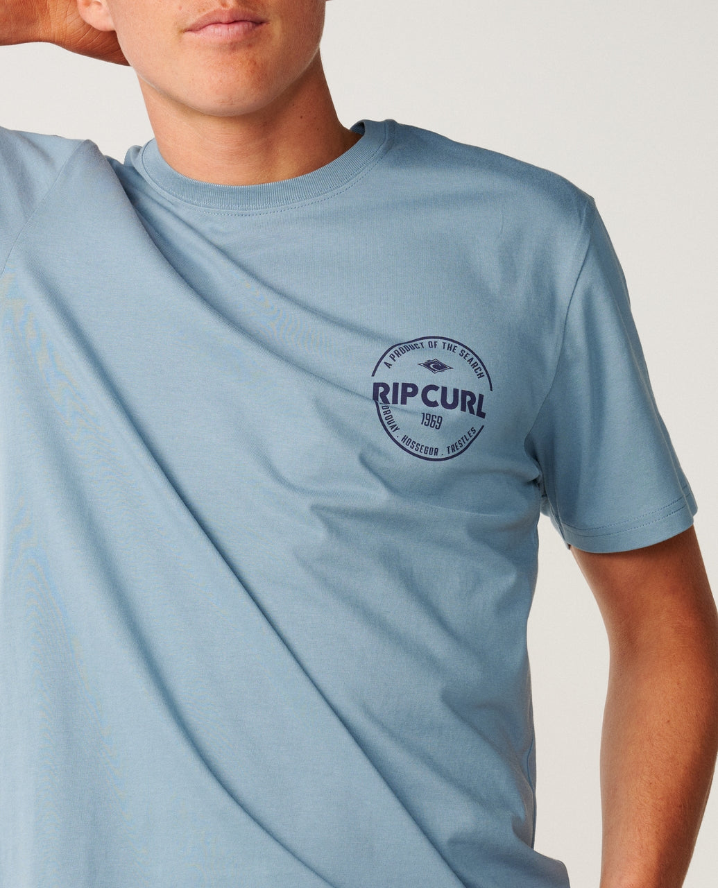 STAPLE TEE