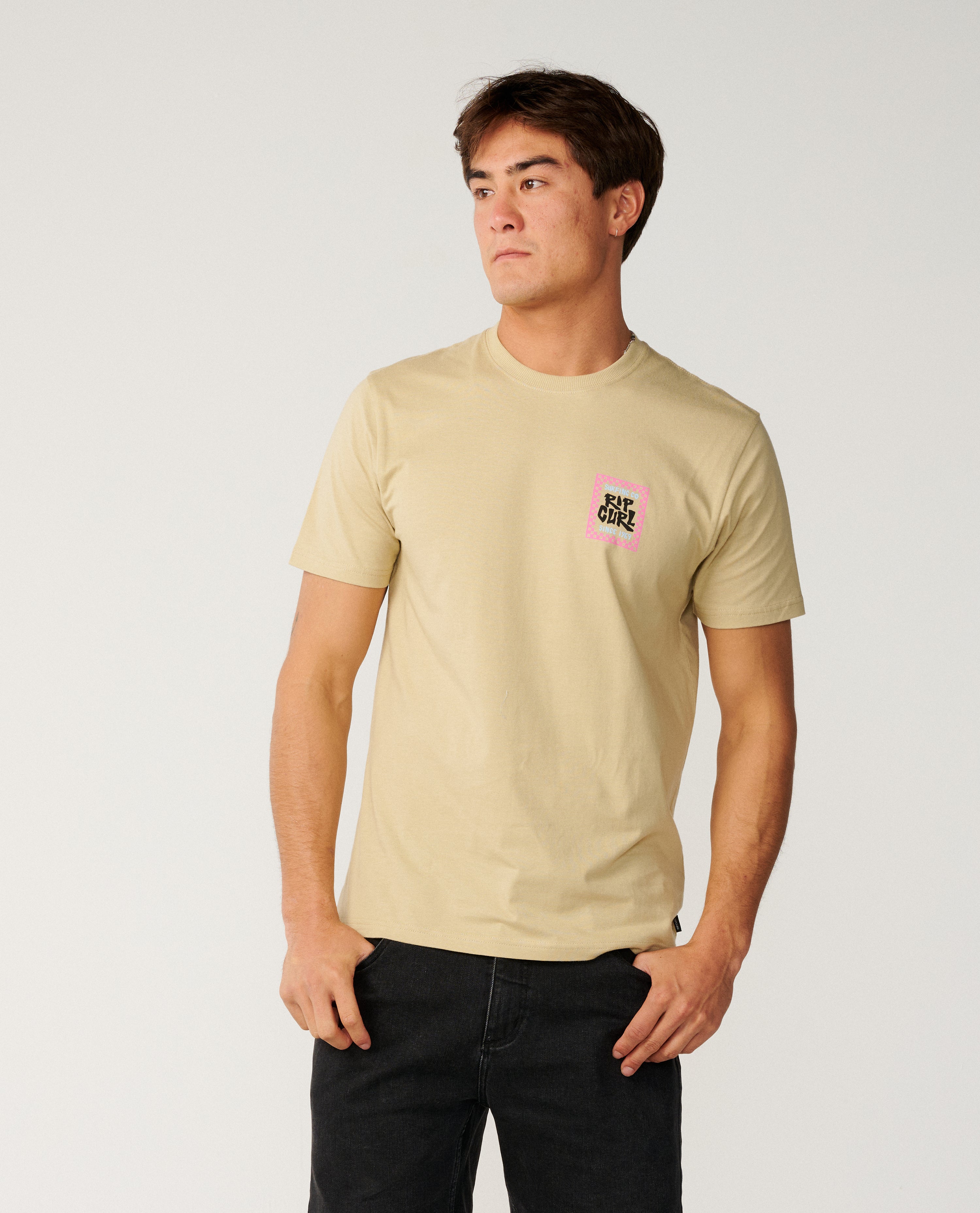 STREAMLINE LINE UP TEE