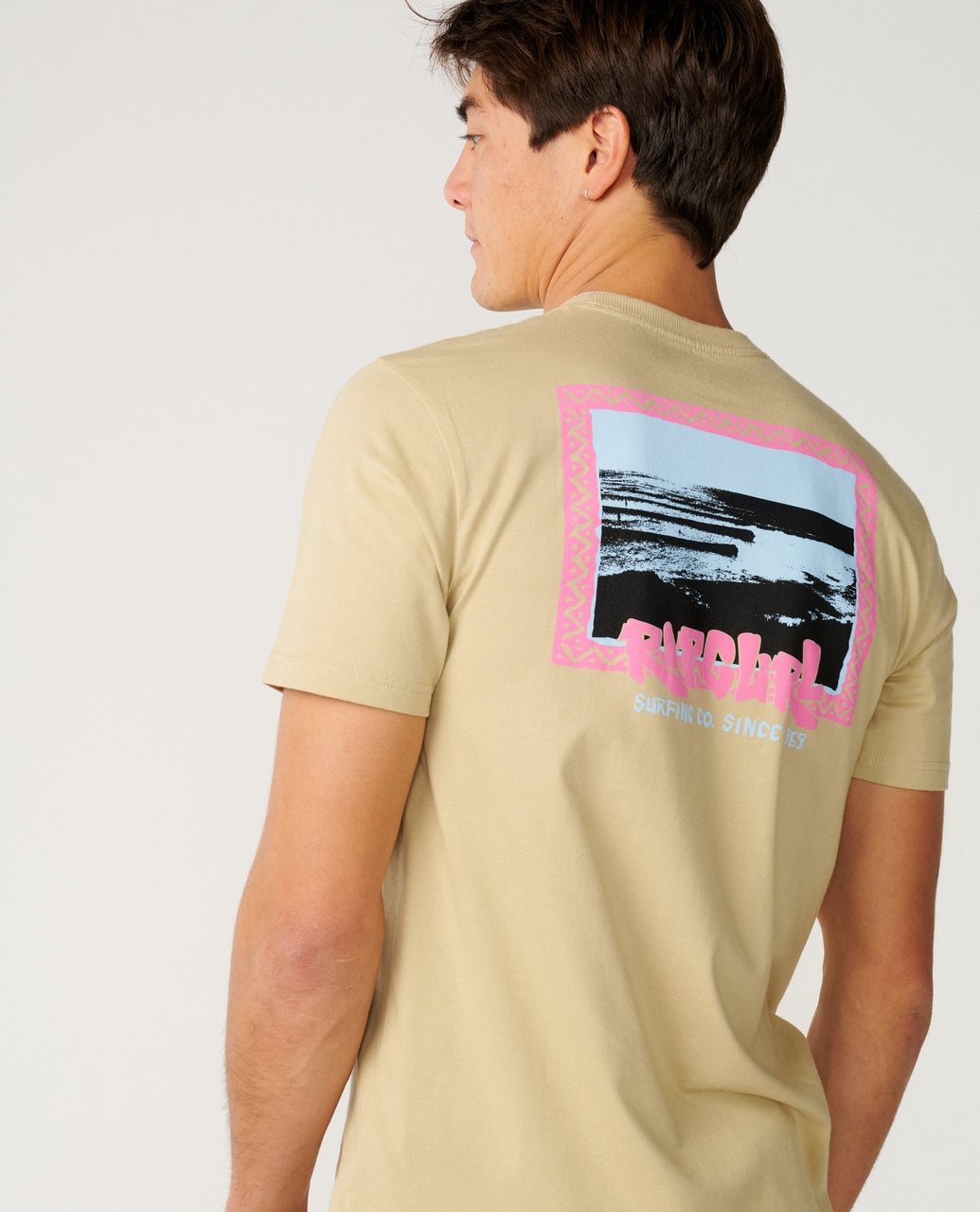 STREAMLINE LINE UP TEE