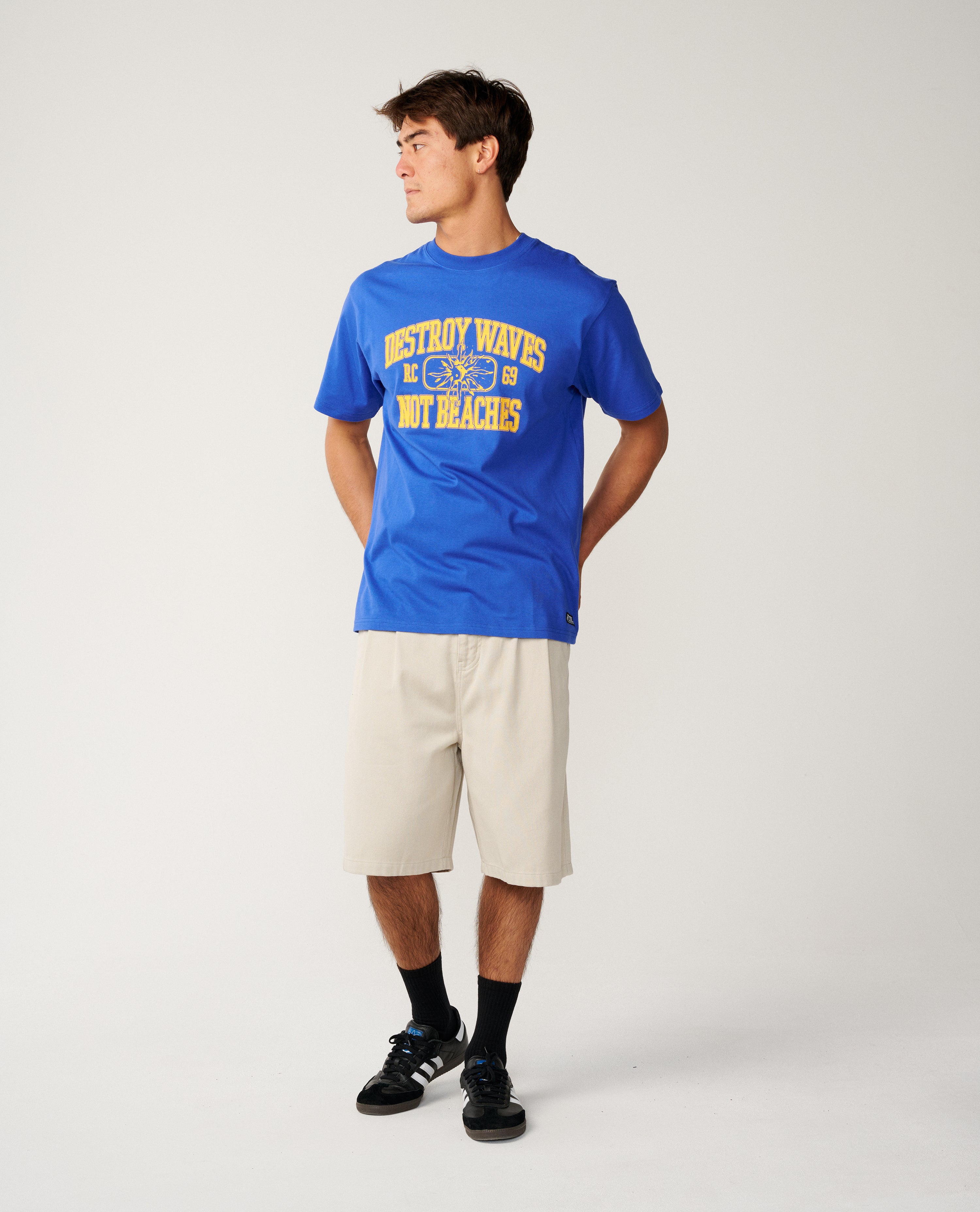 DISORDER DESTROY WAVES TEE