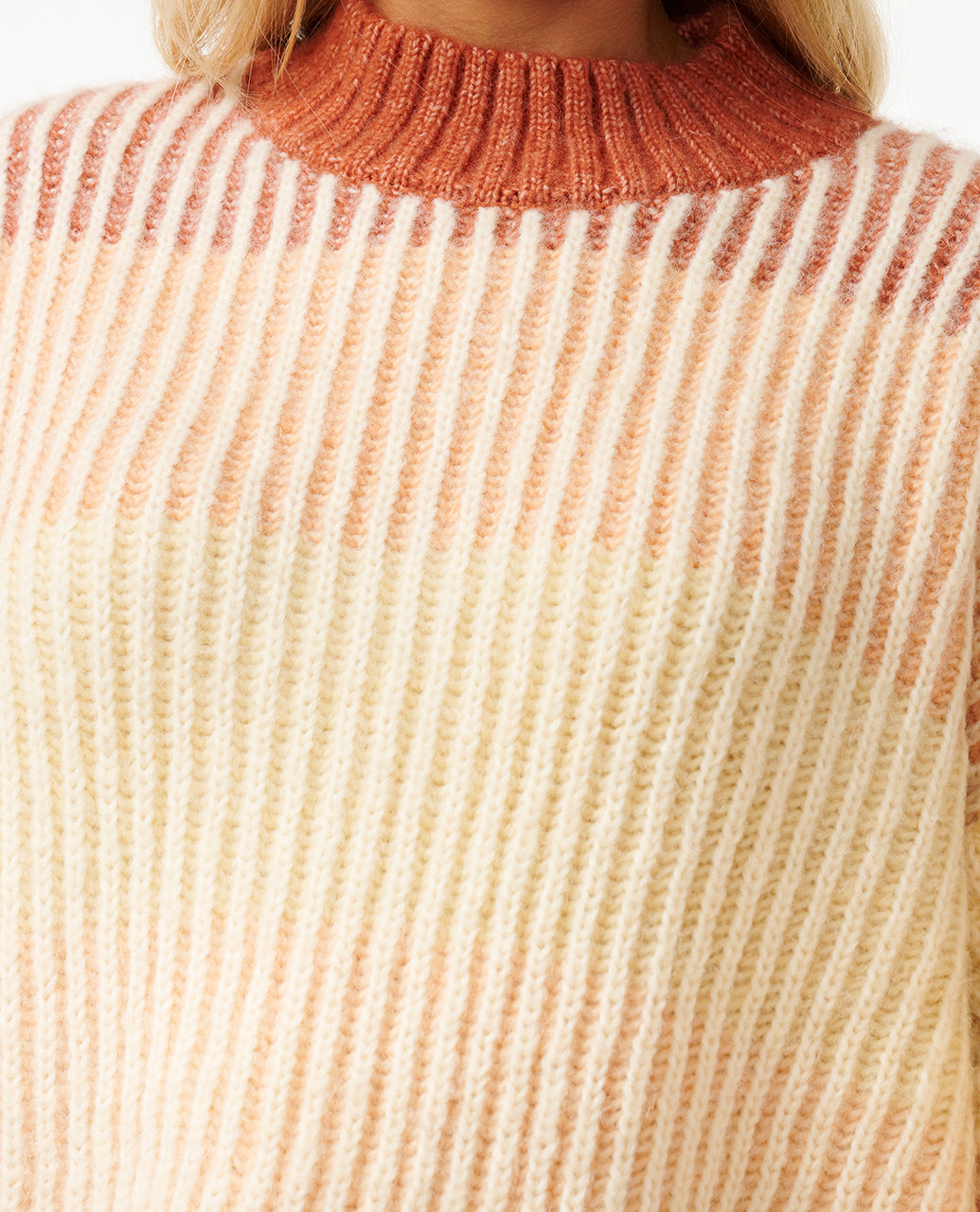 SOLEIL RIB KNIT CREW