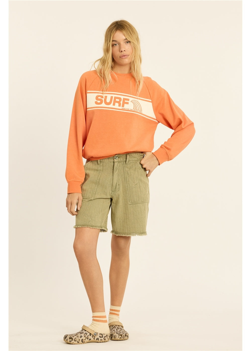 SPORTING AROUND FLEECE CREW