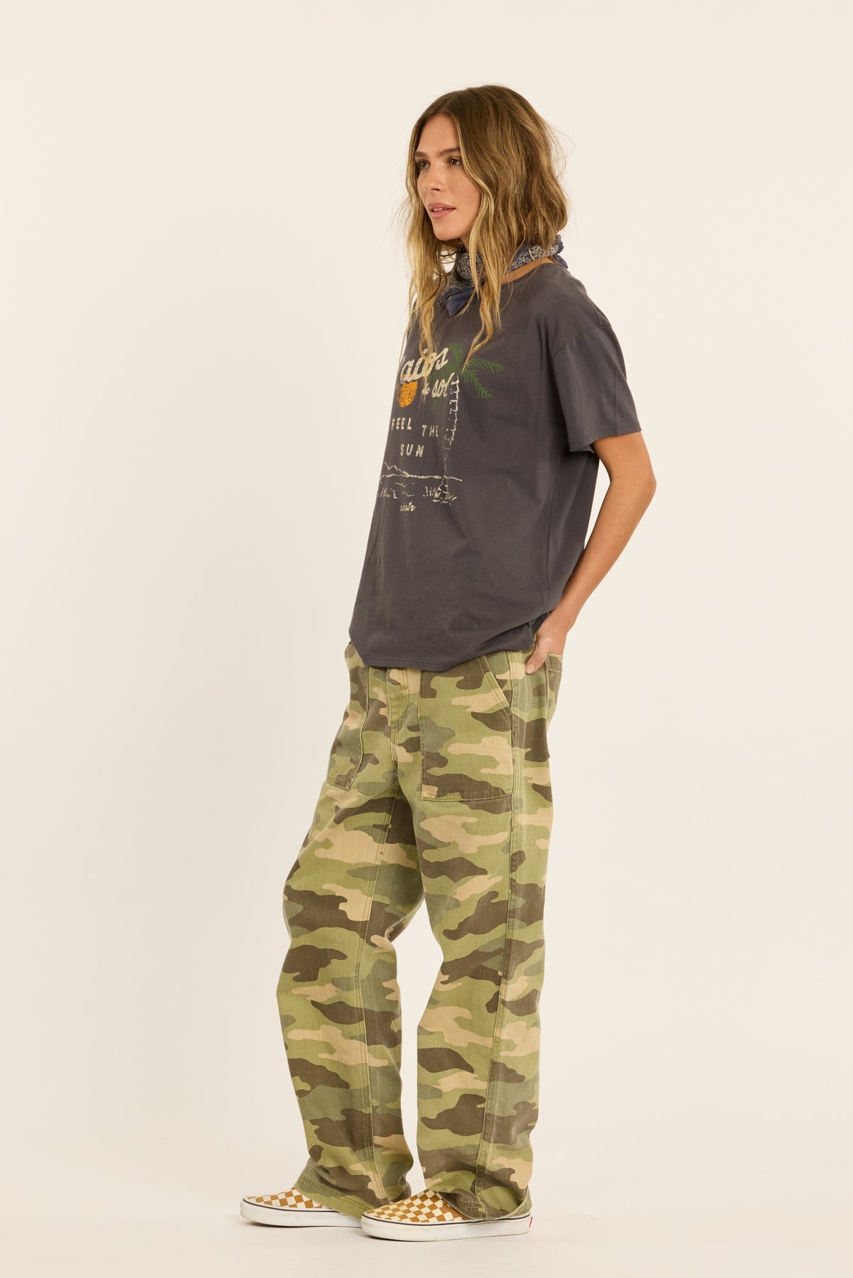SHORE THING BOYFRIEND TEE