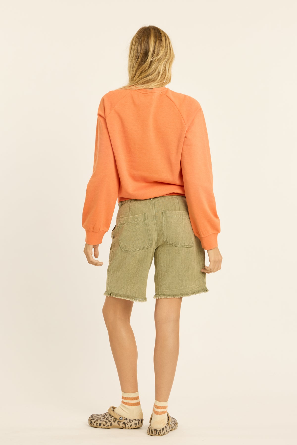 SPORTING AROUND FLEECE CREW