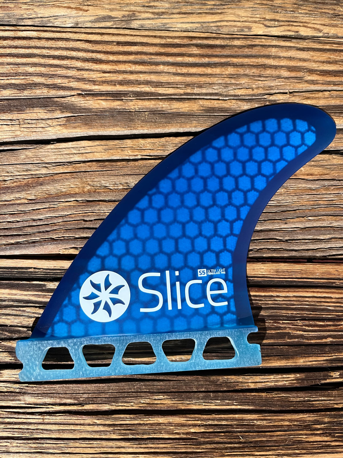 MEDIUM  SLICE