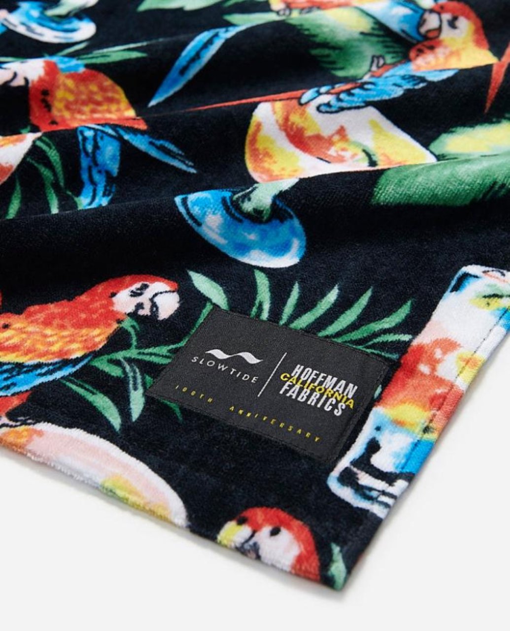 COCKTAIL PARTY Beach Towel